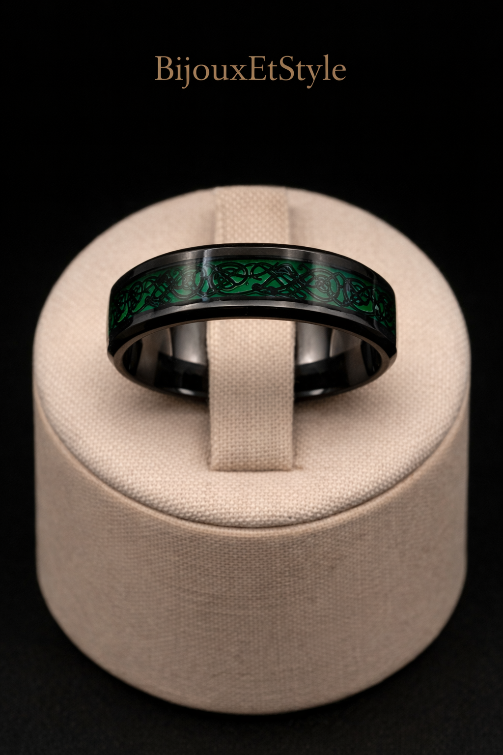 Bague Cendre du Dragon Émeraude - Acier Inoxydable